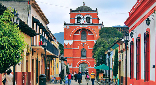 El Carmen Temple and Arch (Arco del Carmen)