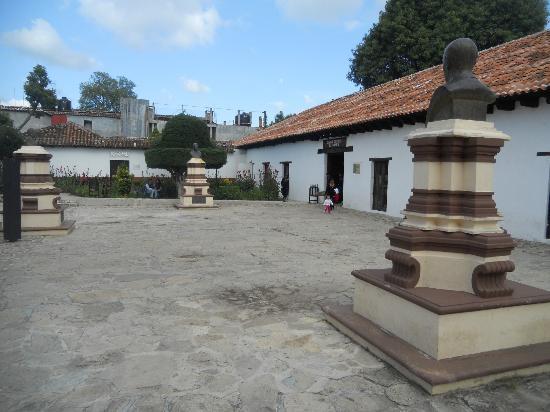 El Carmen Cultural Center