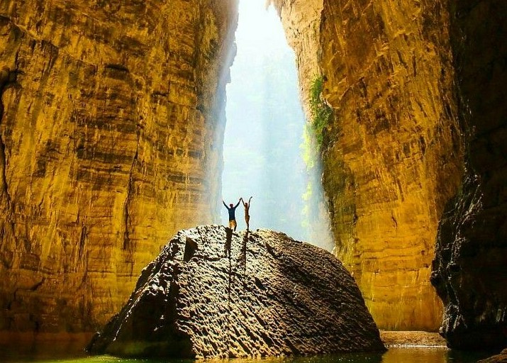 The Arch of Time (Arco del Tiempo)